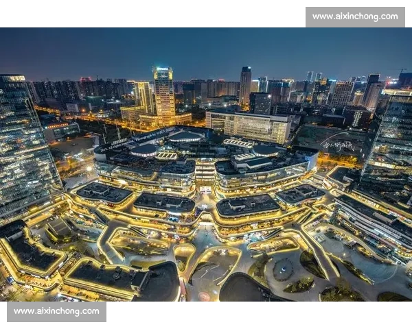 镜头下的天府之城：成都摄影大赛精彩瞬彩呈现